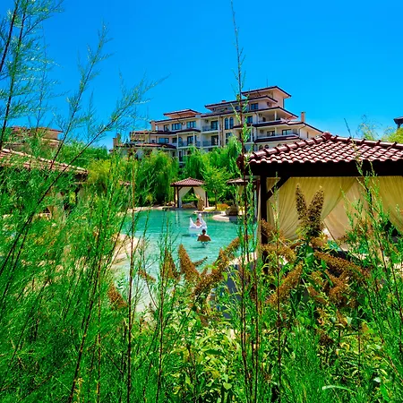 Lägenhetshotell Esteban Vip Club