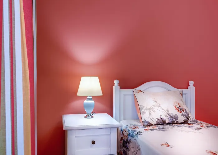 Esteban Vip Club 4* 内塞伯尔