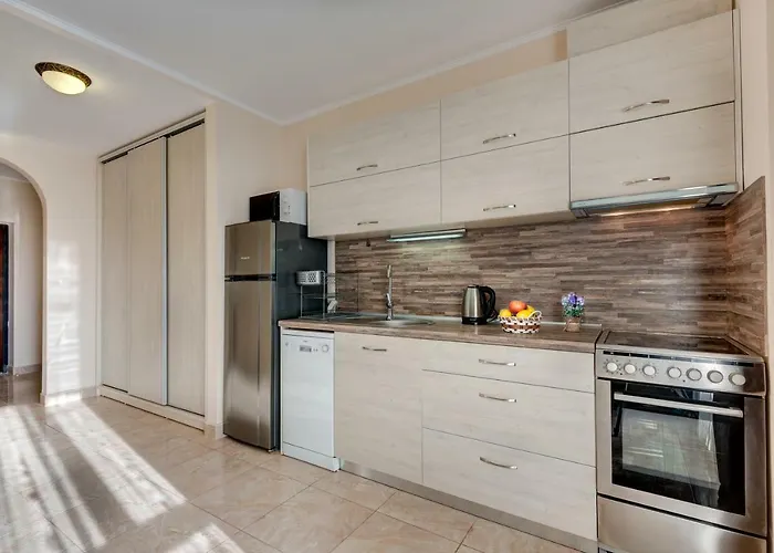 公寓式酒店 Esteban Vip Club 内塞伯尔