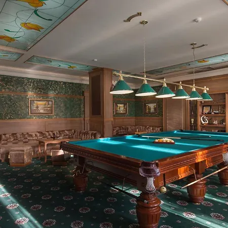 Aparthotel Esteban Vip Club 4*