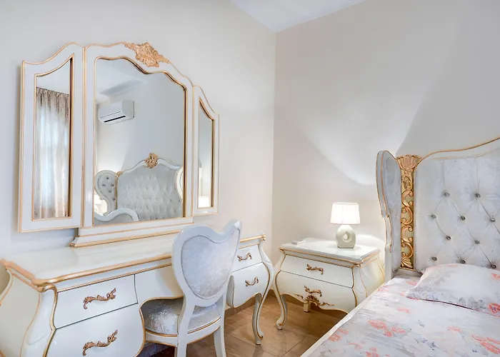 Lejlighedshotel Esteban Vip Club 4*