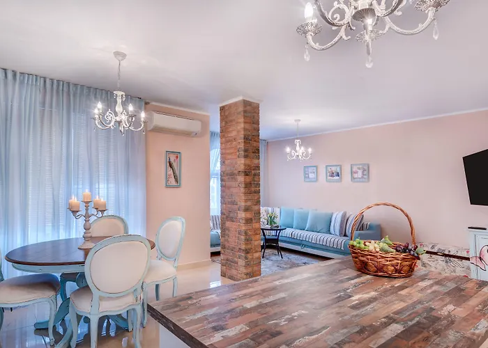 Lejlighedshotel Esteban Vip Club 4*